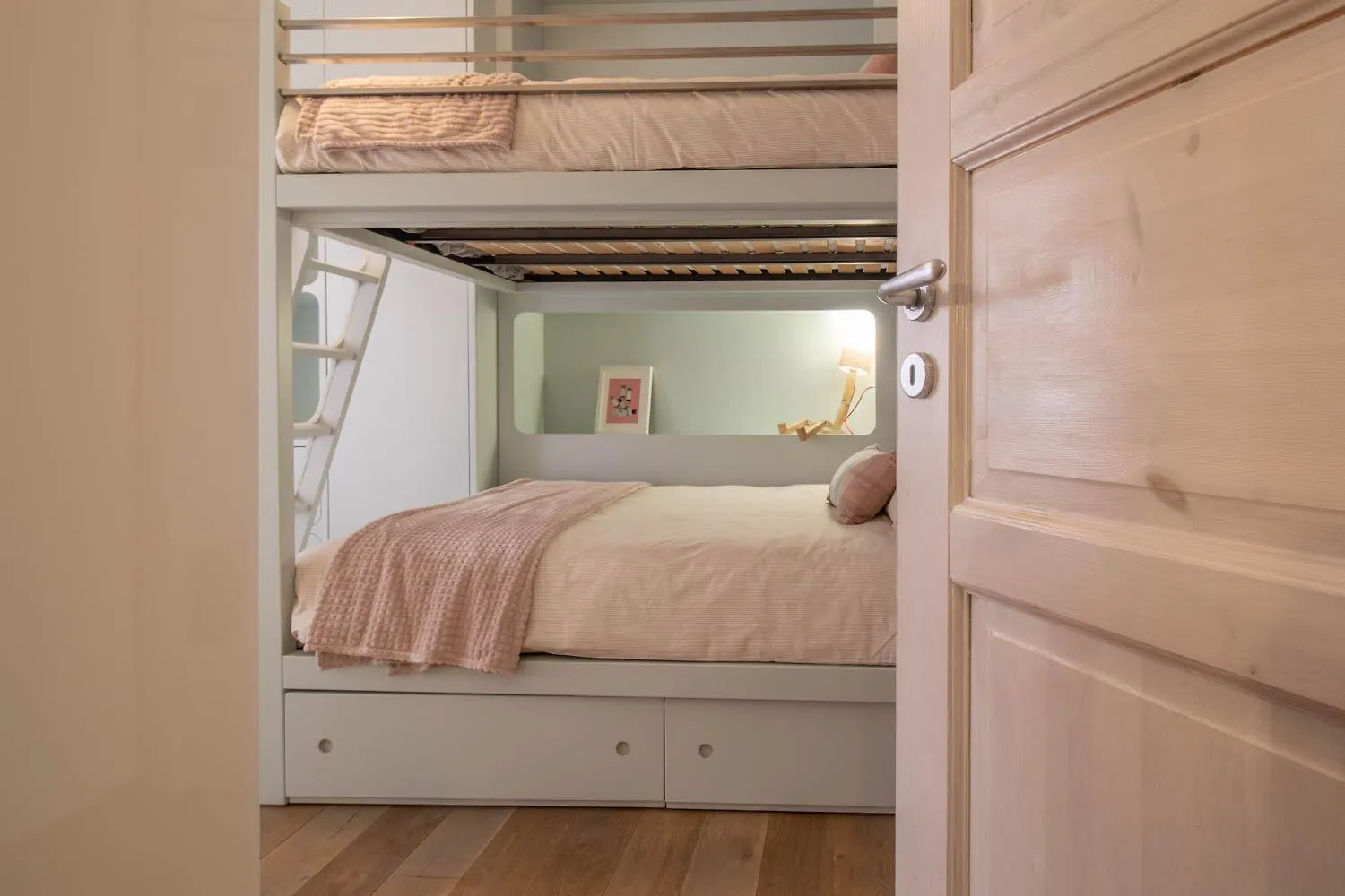 Suite Color Family Roma Italy