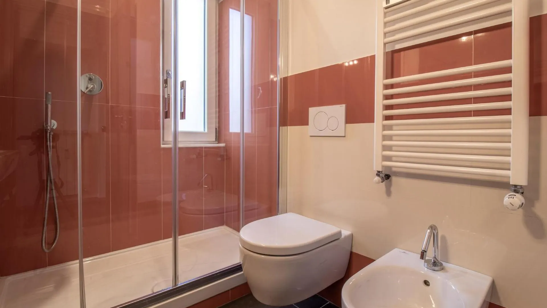 Suite Color Family Roma Apartment