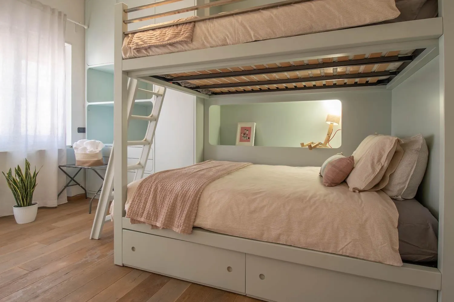 Suite Color Family Roma Apartment Rome